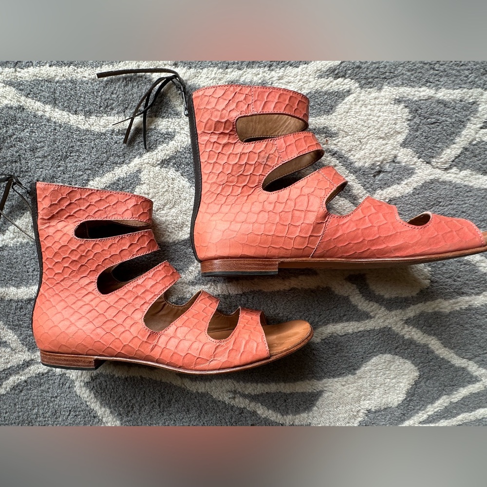 Fluevog Rivers Pichana Sandals - Size 9.5